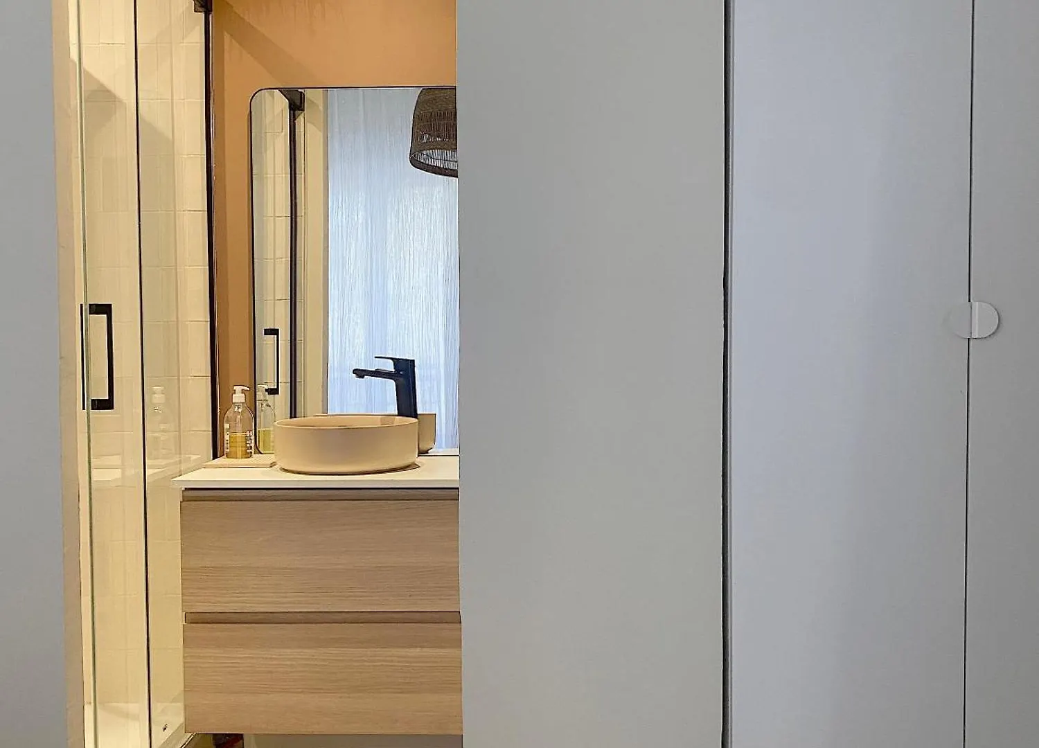 Apartment Appartement Hausmannien Au Coeur Du 7E Lyon France